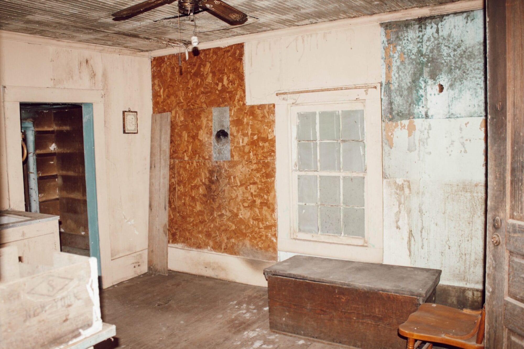 original farmhouse kitchen