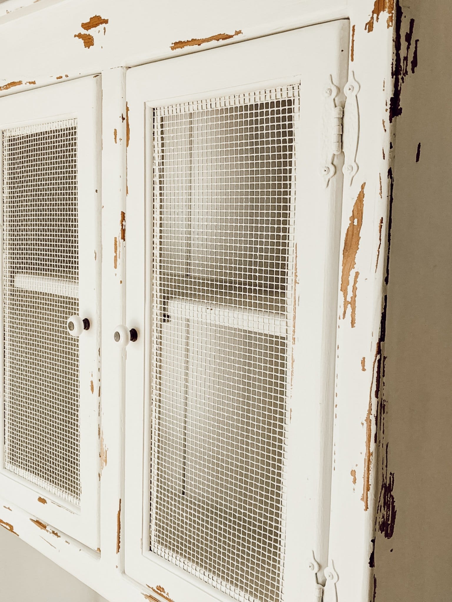 diy farmhouse painted cabinet