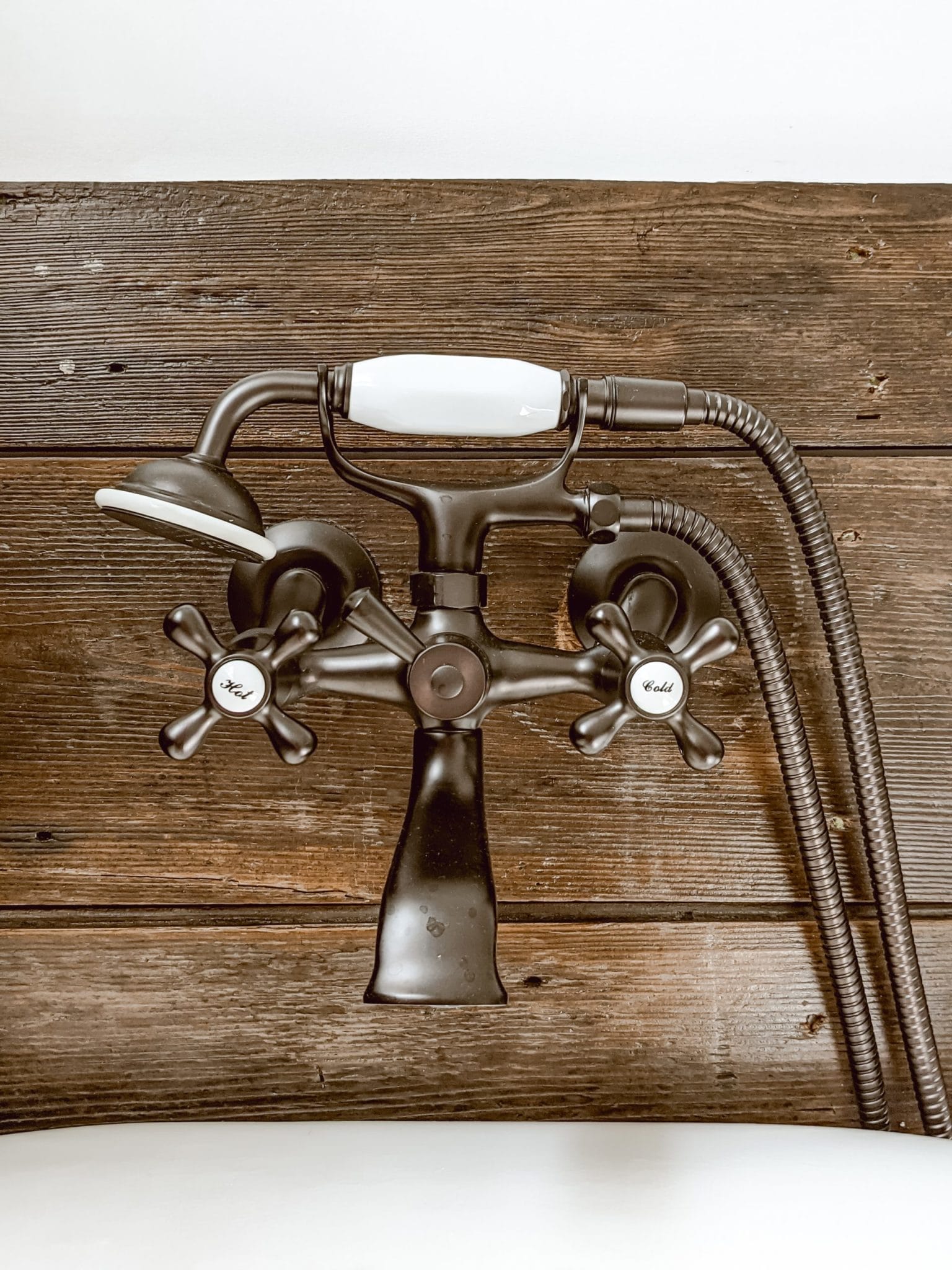 vintage style clawfoot tub faucet