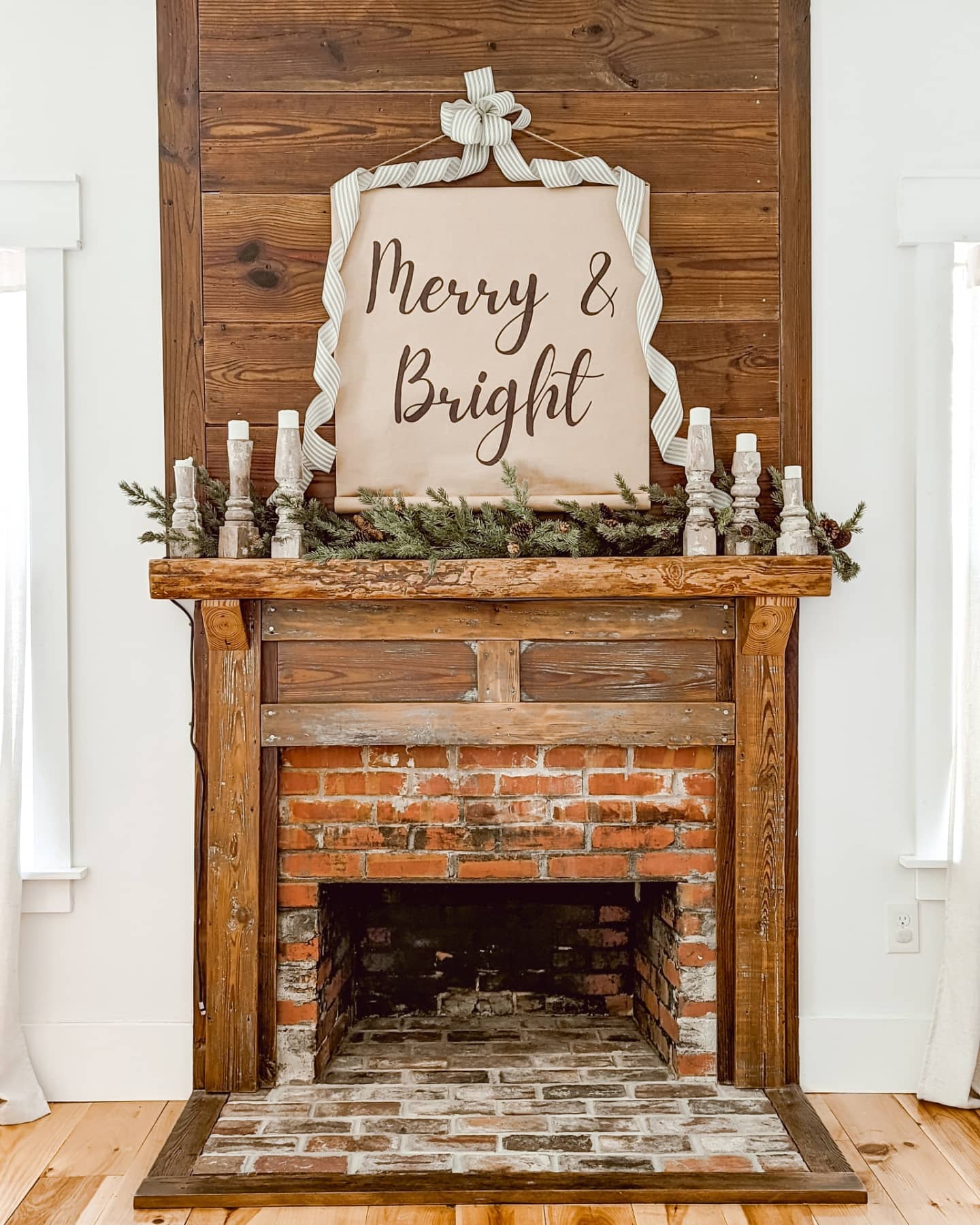 reclaimed wood farmhouse fireplace