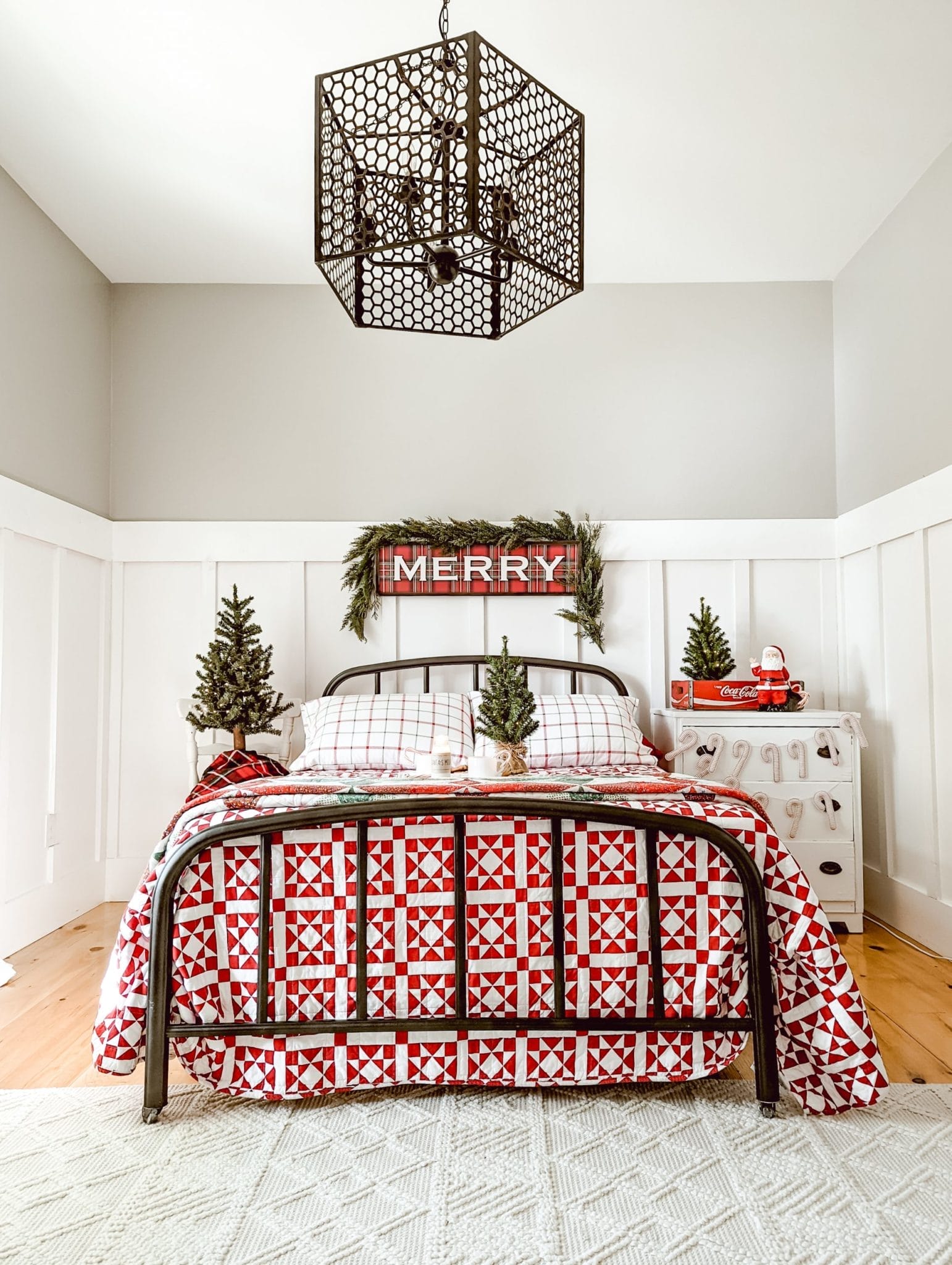 classic red Christmas bedroom