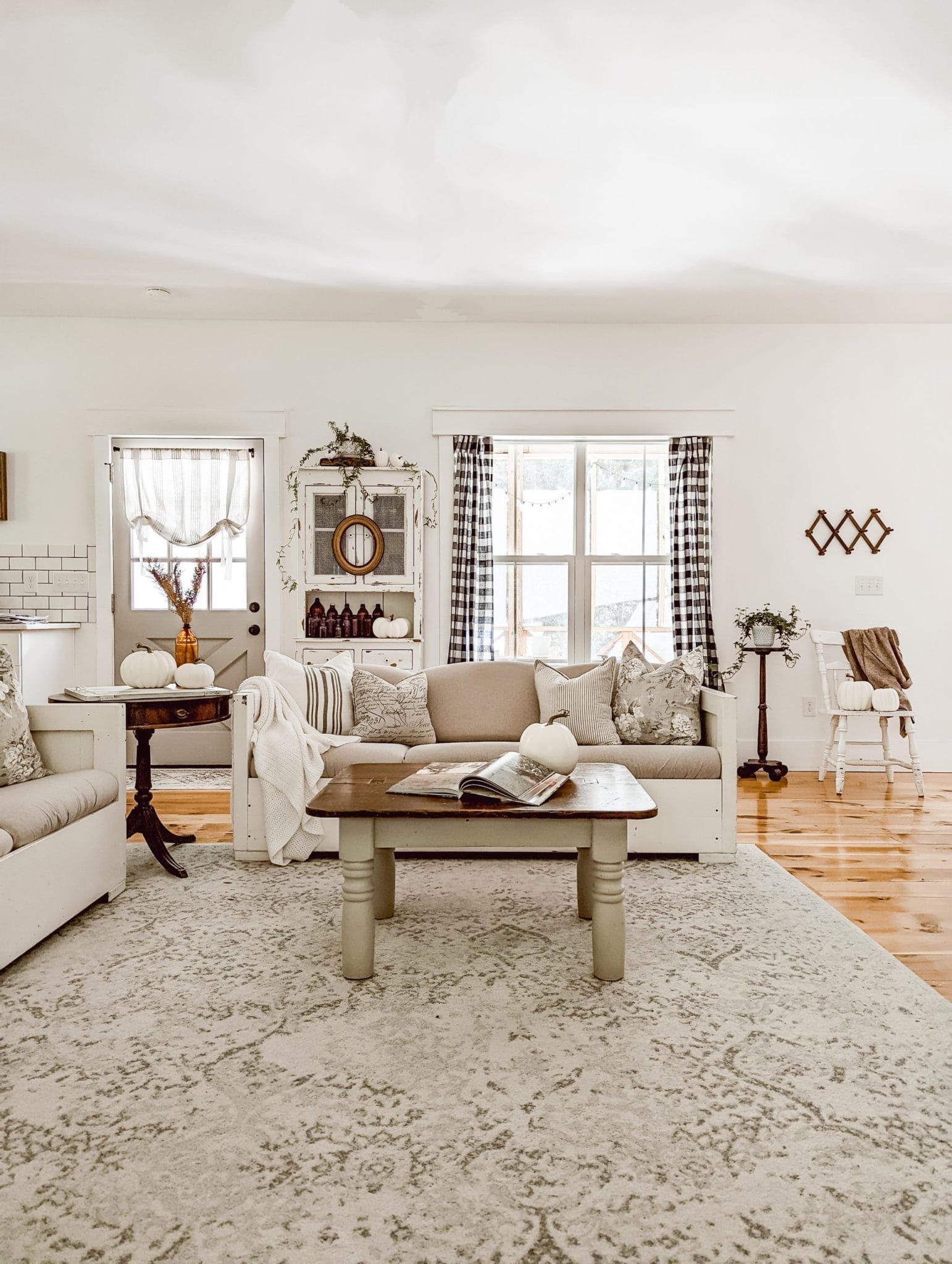 white and wood farmhouse cottage fall living room decor