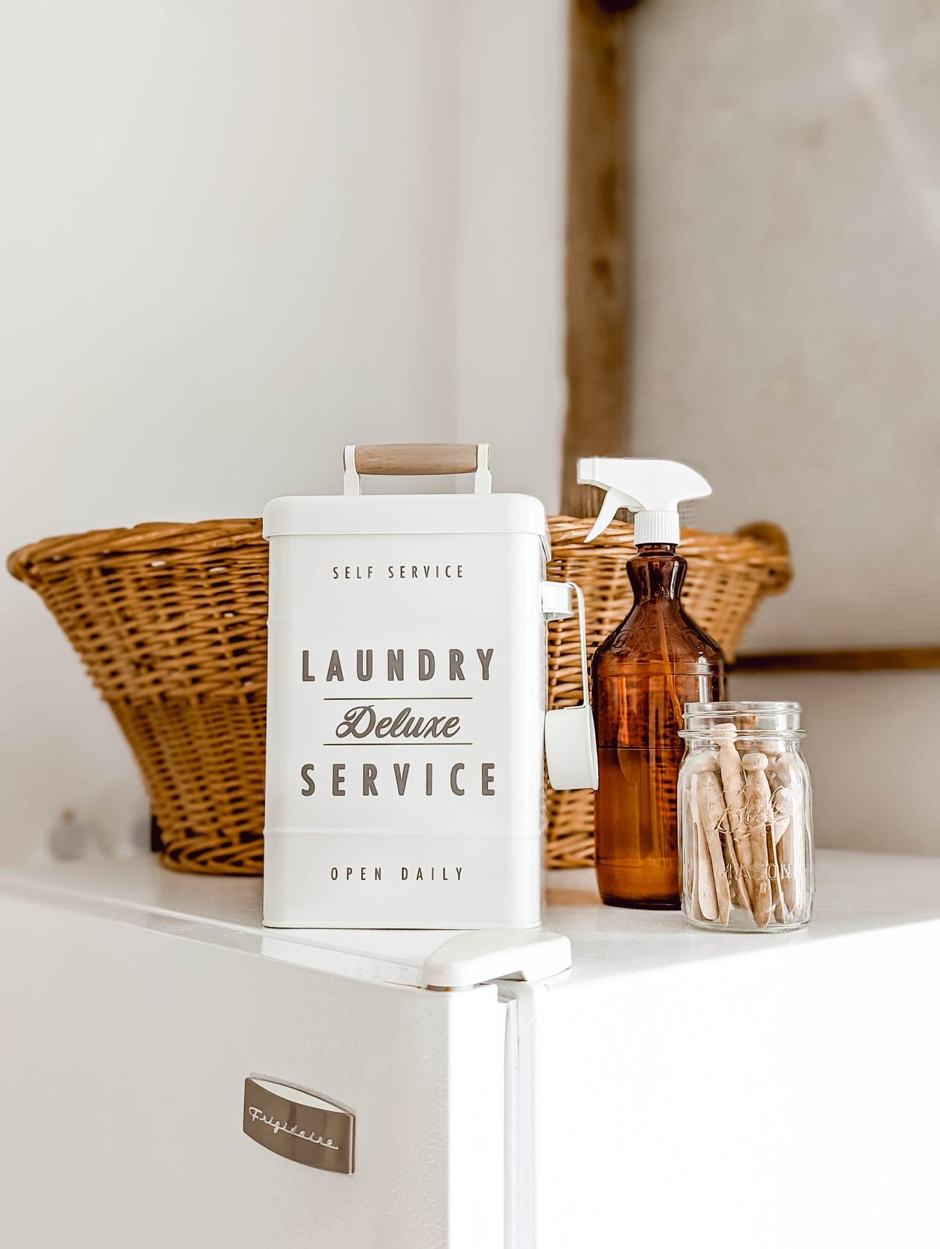11 Ways to Repurpose and Reuse Vintage Glass Jars and Bottles in Your  Home's Decor - White and Woodgrain, image size:1928x2560