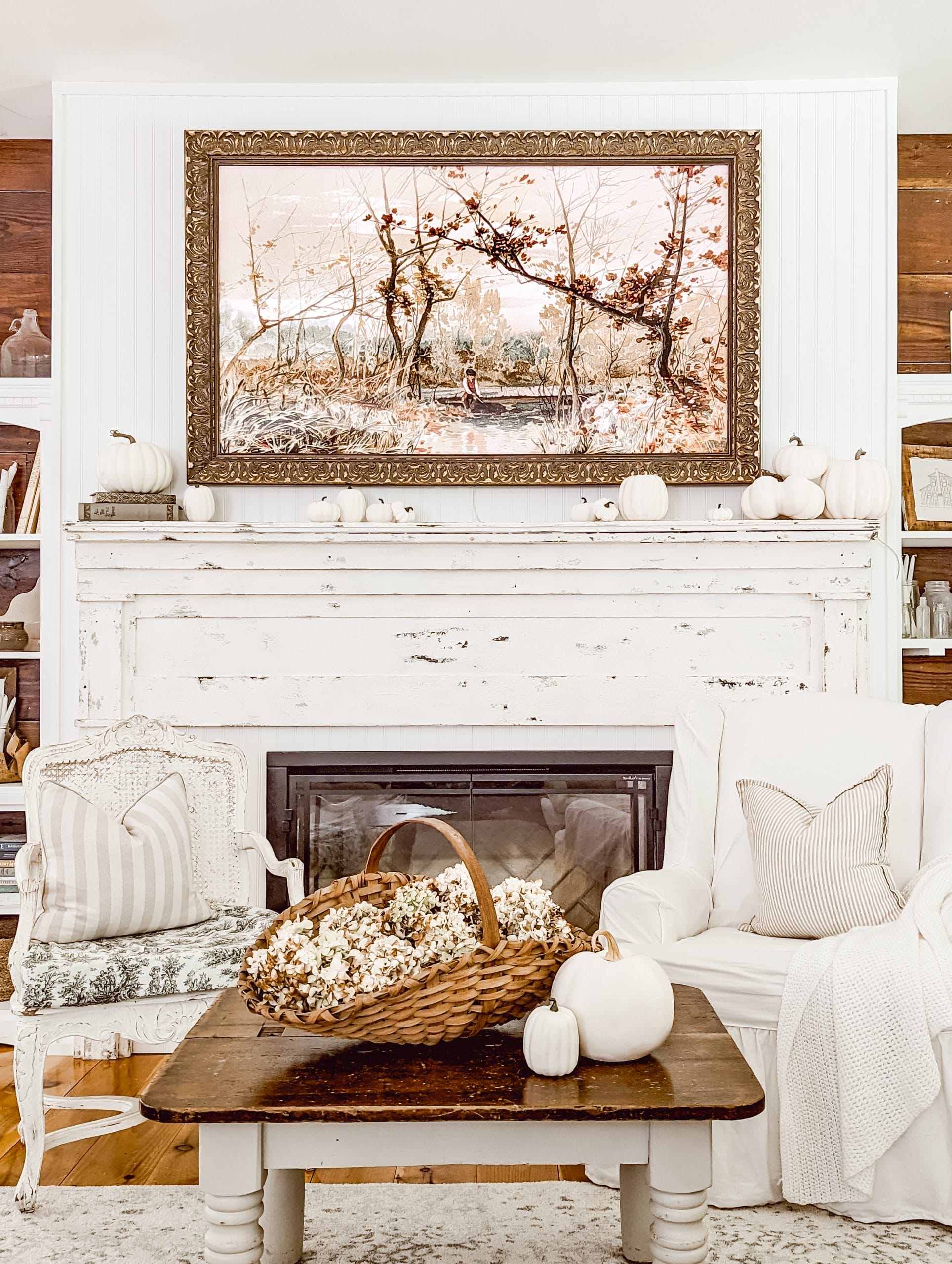 How to Find Free Art for Your Samsung Frame TV - White and Woodgrain, image size:1928x2560