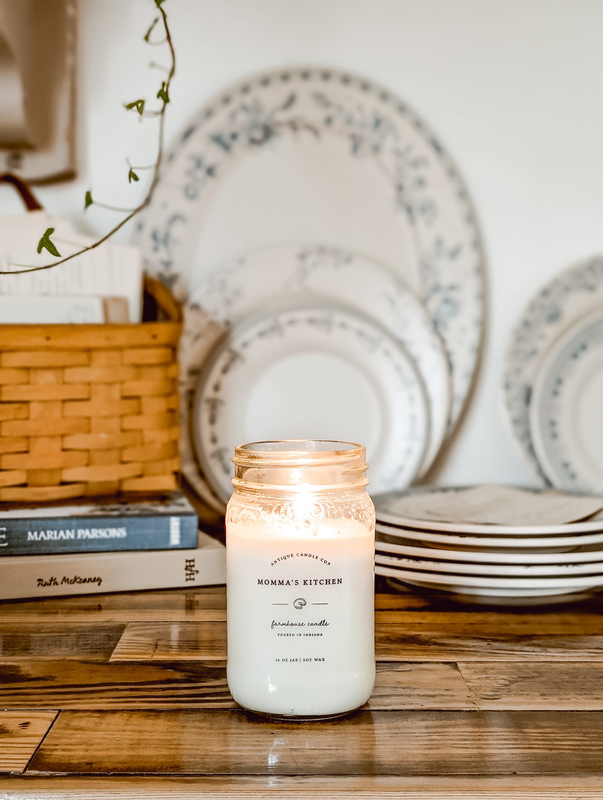 clean burning Momma's Kitchen candle from Antique Candle Co makes our home smell so warm and inviting