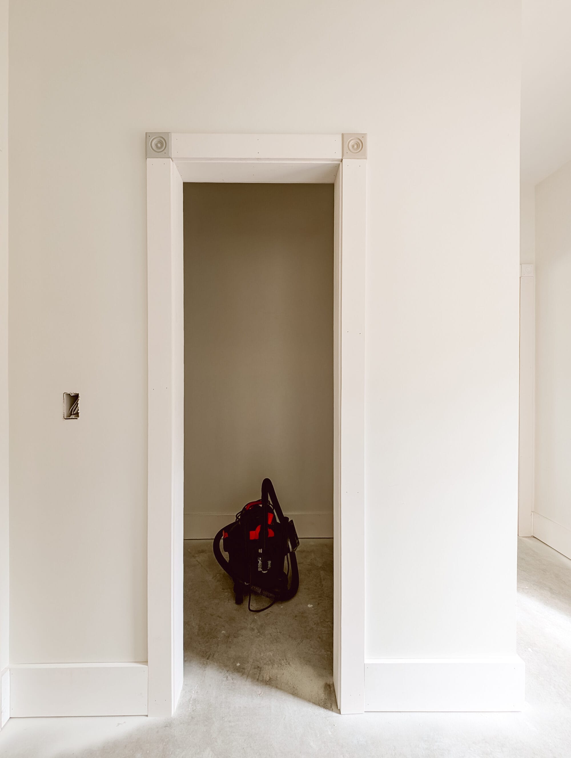 walk in pantry walls primed and concrete subfloors