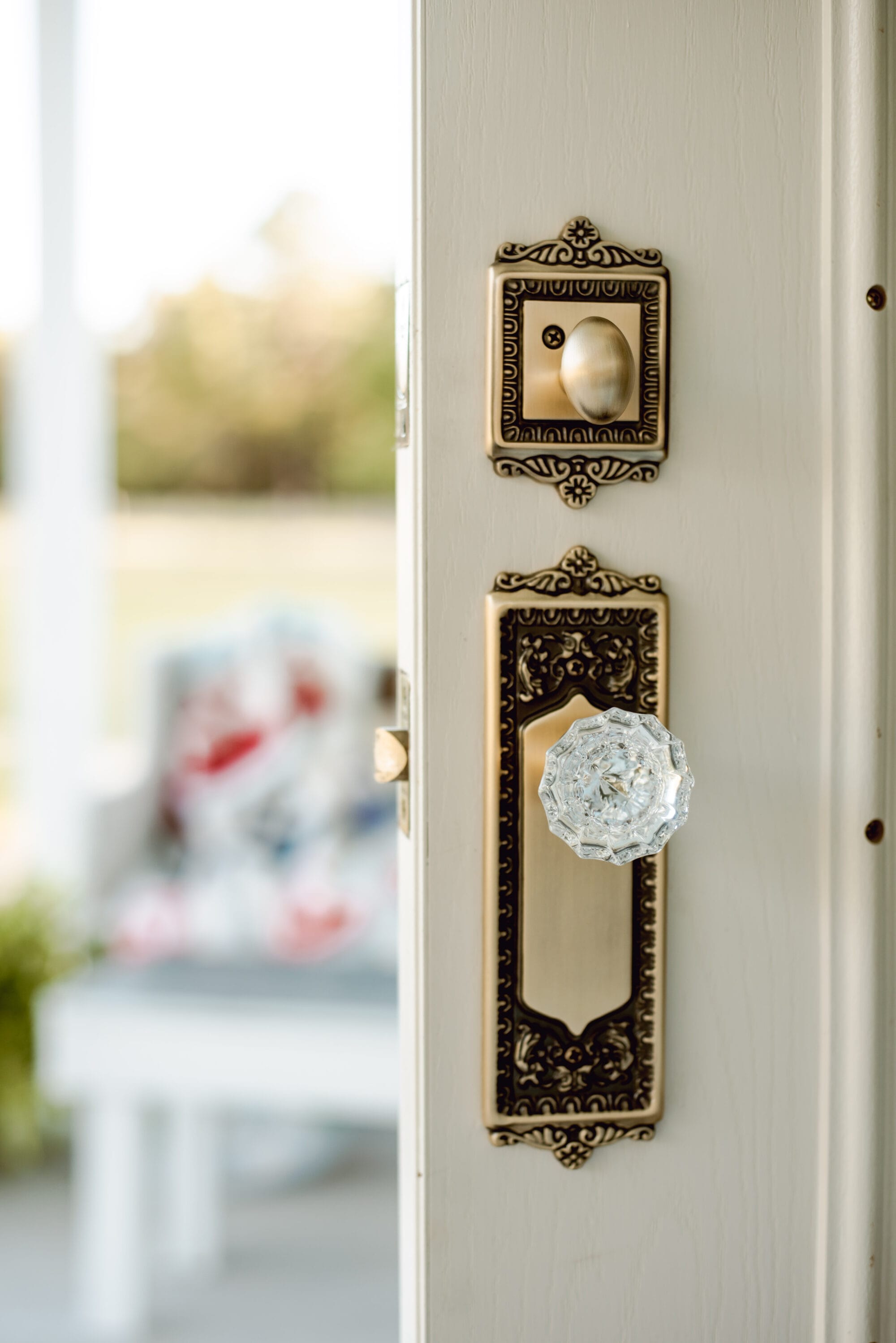 Adding Character with Vintage-Inspired Split-Finish Door Knobs from Nostalgic Warehouse